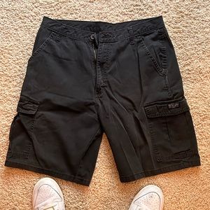 Black wrangler cargo shorts
